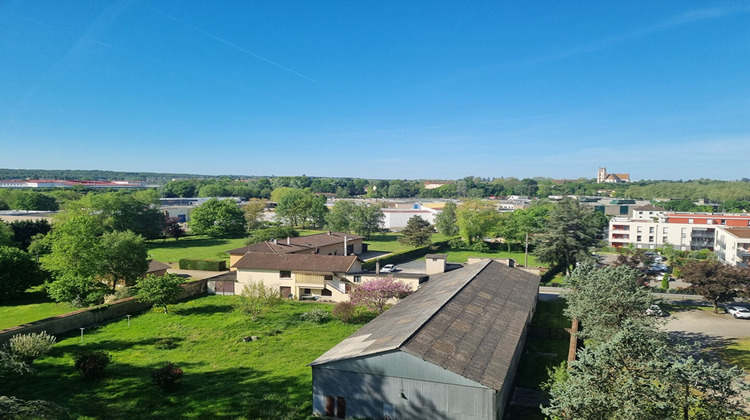 Ma-Cabane - Vente Appartement BOURG-EN-BRESSE, 77 m²