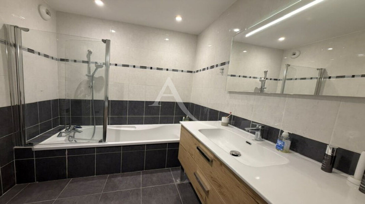 Ma-Cabane - Vente Appartement BOURG-EN-BRESSE, 93 m²