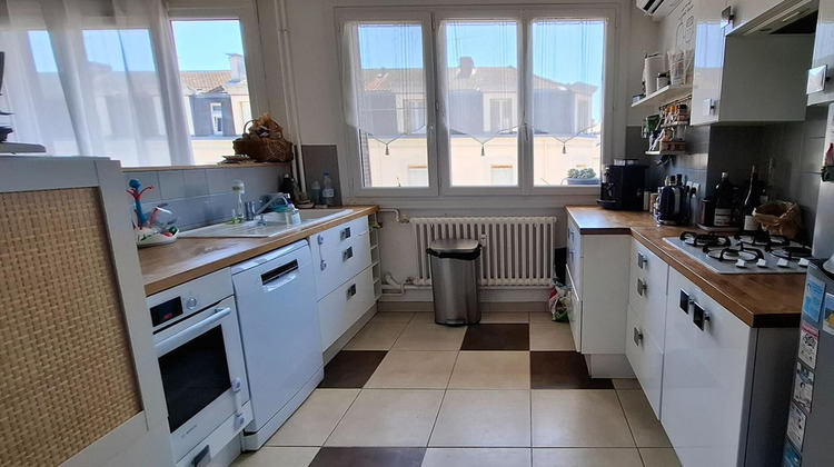 Ma-Cabane - Vente Appartement BOURG EN BRESSE, 68 m²