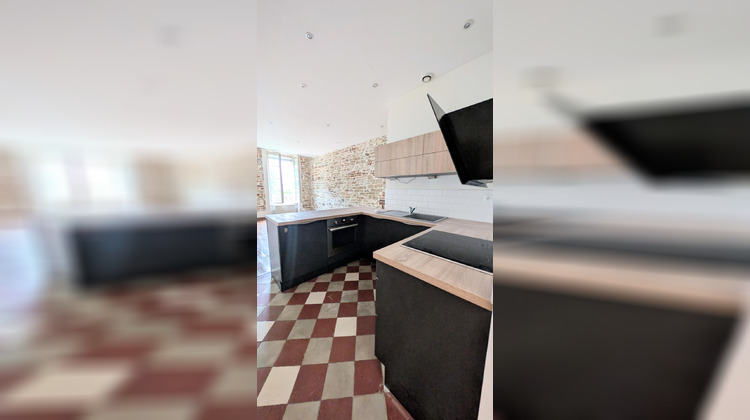 Ma-Cabane - Vente Appartement Bourg-en-Bresse, 86 m²