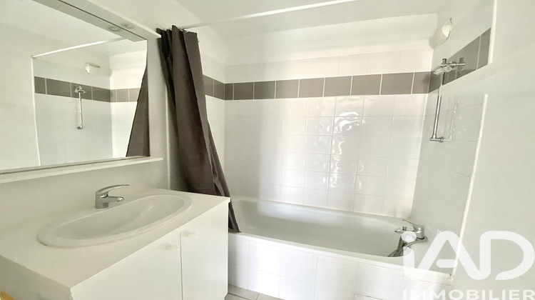 Ma-Cabane - Vente Appartement Bourg-Saint-Andéol, 40 m²