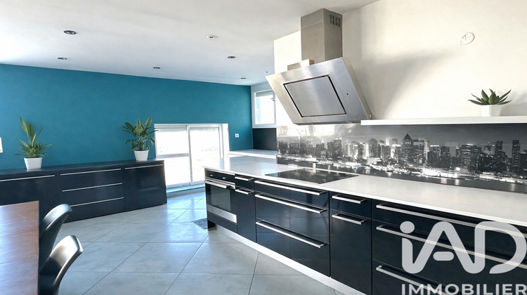 Ma-Cabane - Vente Appartement Bourg-Saint-Andéol, 161 m²