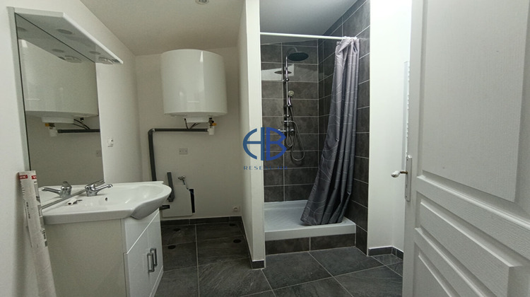 Ma-Cabane - Vente Appartement BOURG-SAINT-ANDEOL, 72 m²
