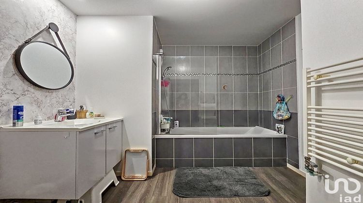 Ma-Cabane - Vente Appartement Bourgbarré, 80 m²