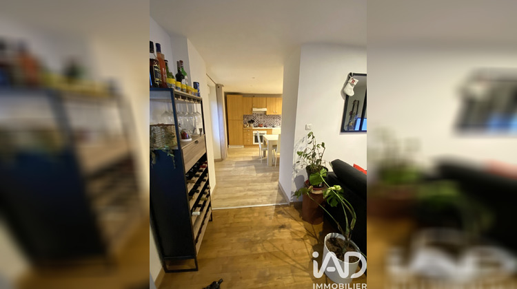 Ma-Cabane - Vente Appartement Bourgbarré, 77 m²