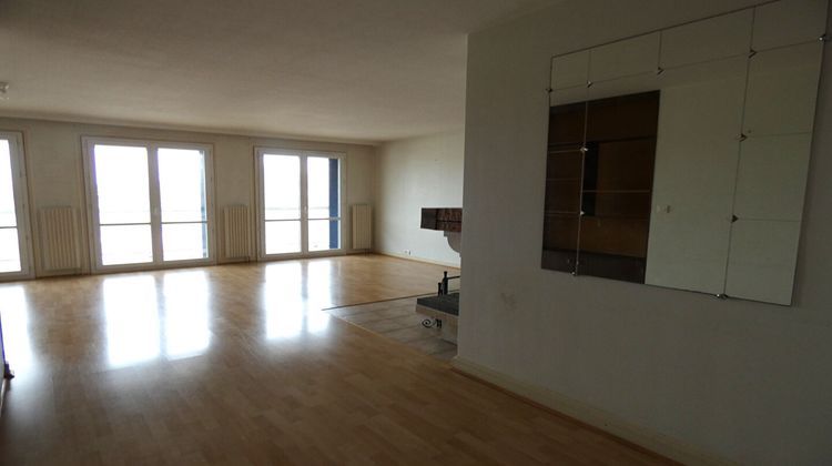 Ma-Cabane - Vente Appartement BOURGES, 88 m²