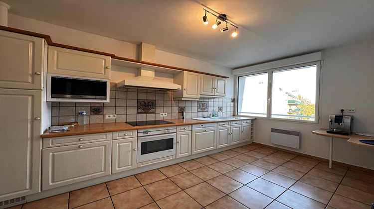 Ma-Cabane - Vente Appartement BOURGES, 174 m²