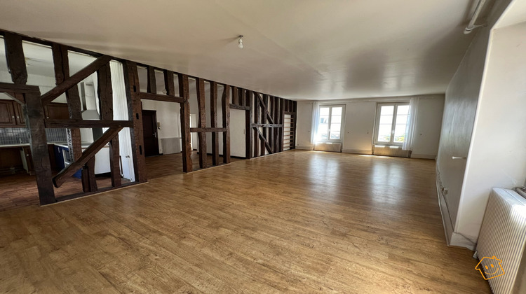 Ma-Cabane - Vente Appartement Bourges, 103 m²