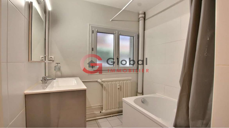 Ma-Cabane - Vente Appartement Bourges, 62 m²