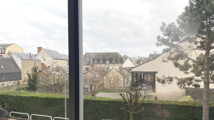 Ma-Cabane - Vente Appartement Bourges, 75 m²