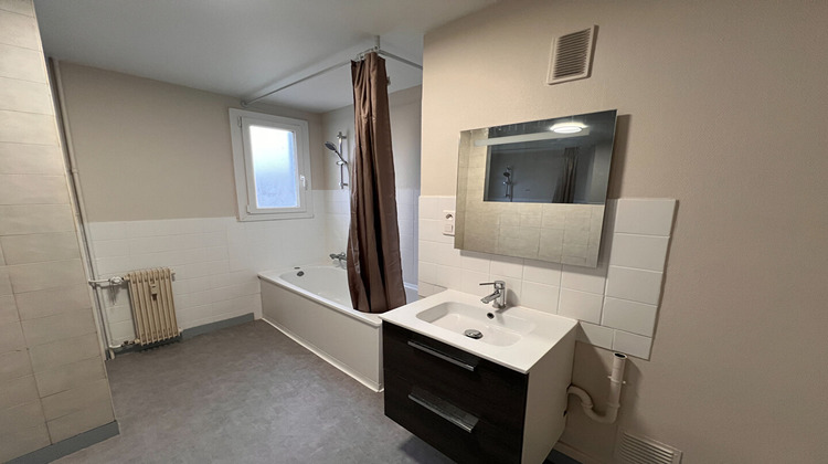 Ma-Cabane - Vente Appartement BOURGES, 67 m²