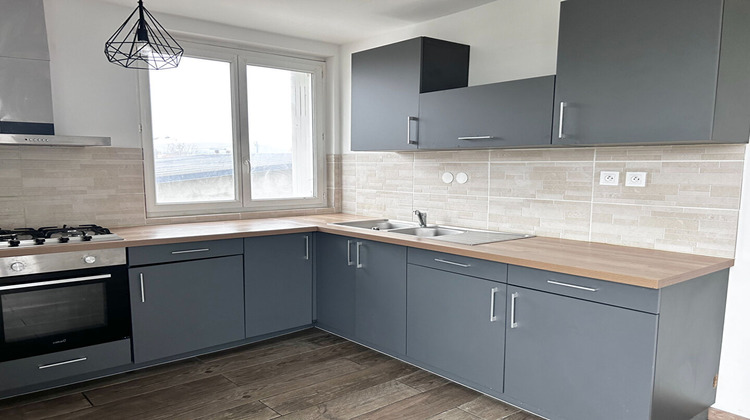 Ma-Cabane - Vente Appartement BOURGES, 95 m²