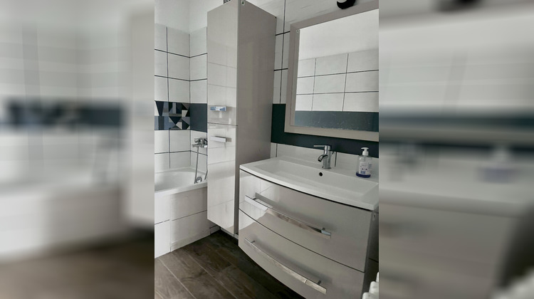 Ma-Cabane - Vente Appartement BOURGES, 95 m²