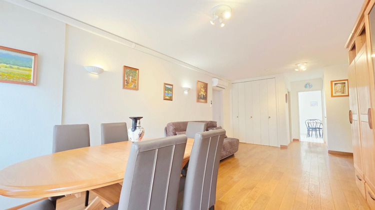 Ma-Cabane - Vente Appartement BOURGES, 73 m²