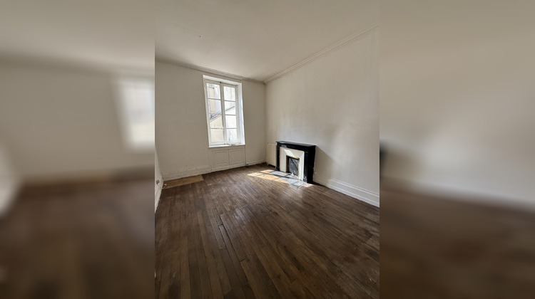 Ma-Cabane - Vente Appartement Bourges, 89 m²