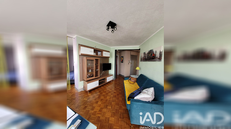 Ma-Cabane - Vente Appartement Bourges, 40 m²