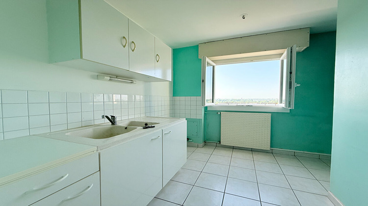 Ma-Cabane - Vente Appartement BOURGES, 47 m²