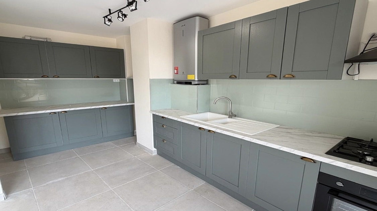Ma-Cabane - Vente Appartement Bourges, 112 m²