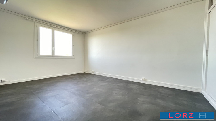 Ma-Cabane - Vente Appartement Bourges, 45 m²