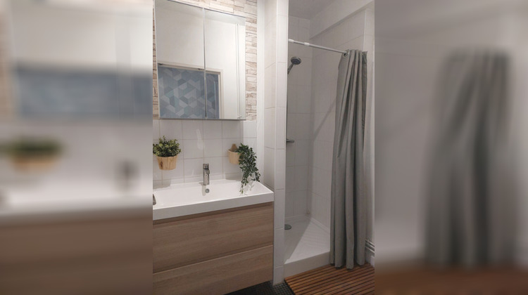 Ma-Cabane - Vente Appartement BOURGES, 77 m²