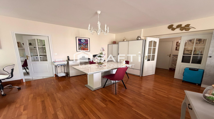 Ma-Cabane - Vente Appartement Bourges, 95 m²