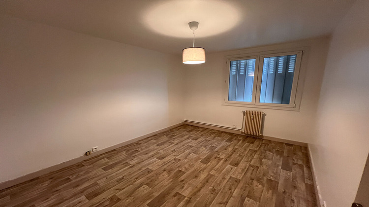 Ma-Cabane - Vente Appartement BOURGES, 67 m²