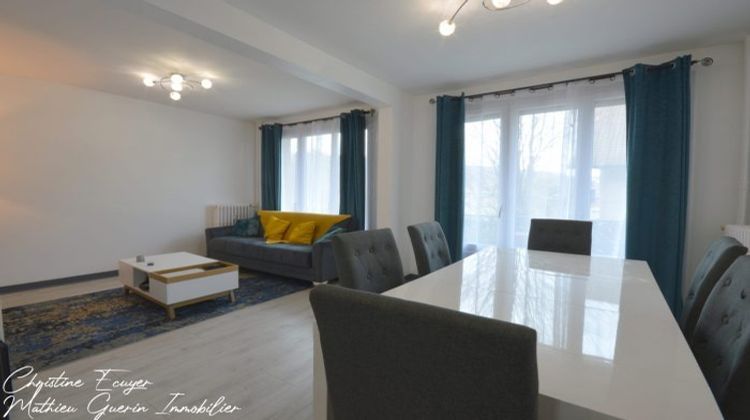 Ma-Cabane - Vente Appartement Bourgoin-Jallieu, 64 m²