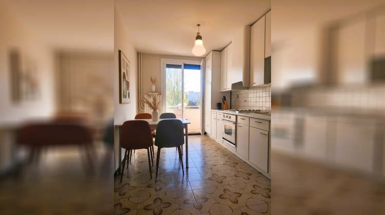 Ma-Cabane - Vente Appartement Bourgoin-Jallieu, 80 m²