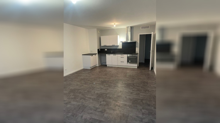 Ma-Cabane - Vente Appartement BOURGOIN JALLIEU, 79 m²