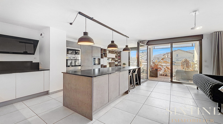 Ma-Cabane - Vente Appartement Bourgoin-Jallieu, 97 m²