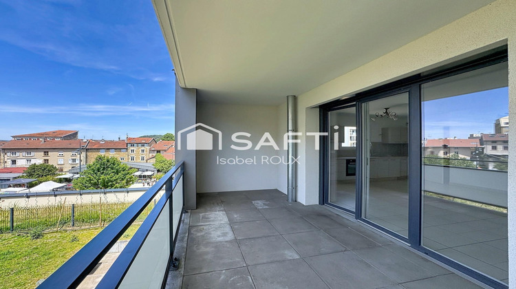 Ma-Cabane - Vente Appartement Bourgoin-Jallieu, 52 m²