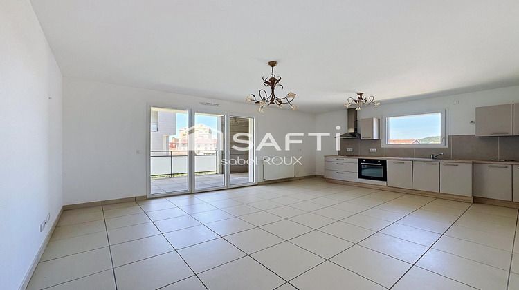 Ma-Cabane - Vente Appartement Bourgoin-Jallieu, 52 m²