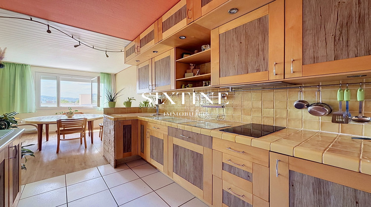 Ma-Cabane - Vente Appartement Bourgoin-Jallieu, 121 m²