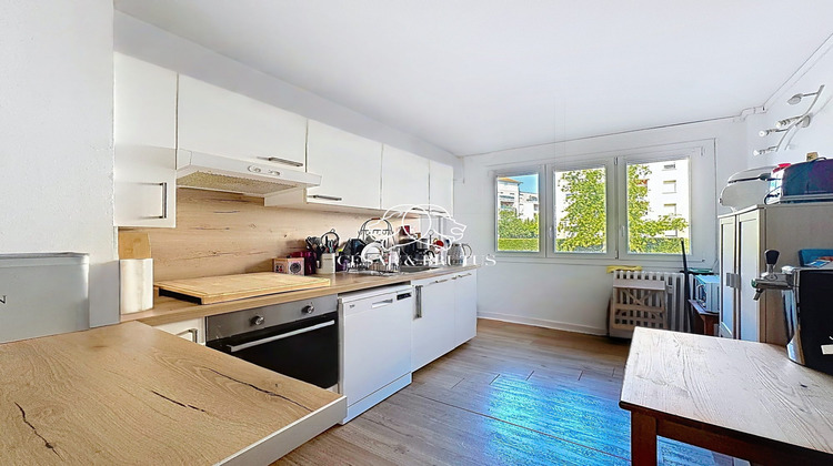 Ma-Cabane - Vente Appartement BOURGOIN-JALLIEU, 74 m²