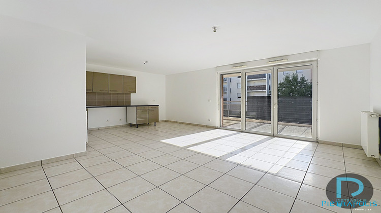 Ma-Cabane - Vente Appartement Bourgoin-Jallieu, 56 m²
