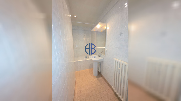 Ma-Cabane - Vente Appartement BOURGOIN-JALLIEU, 53 m²