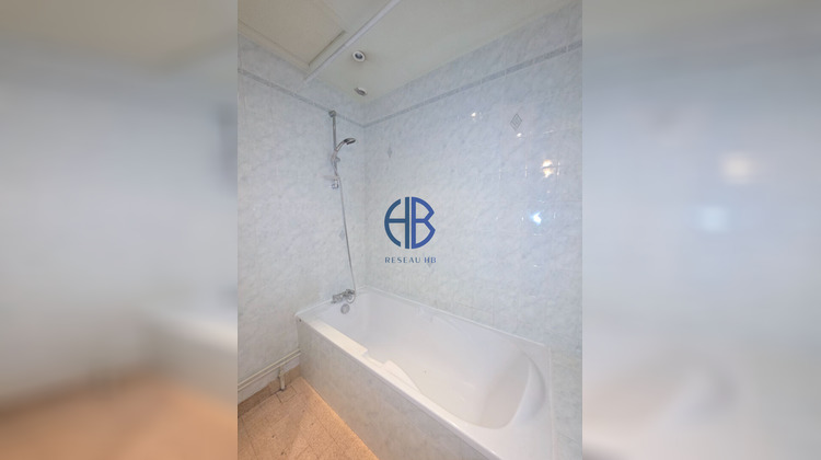 Ma-Cabane - Vente Appartement BOURGOIN-JALLIEU, 53 m²