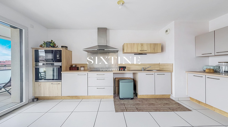 Ma-Cabane - Vente Appartement Bourgoin-Jallieu, 71 m²