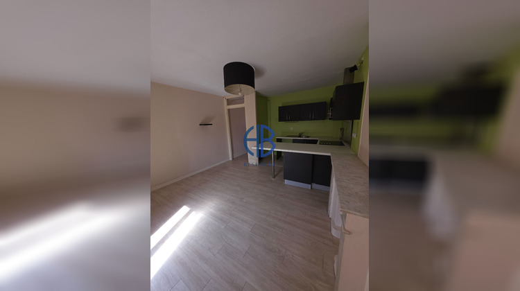 Ma-Cabane - Vente Appartement BOURGOIN-JALLIEU, 47 m²