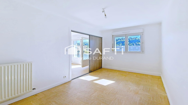 Ma-Cabane - Vente Appartement Bourgoin-Jallieu, 63 m²