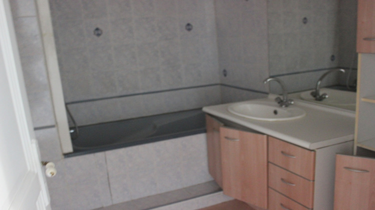 Ma-Cabane - Vente Appartement Bourgueil, 82 m²