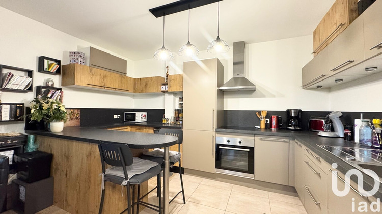 Ma-Cabane - Vente Appartement Bousbecque, 63 m²