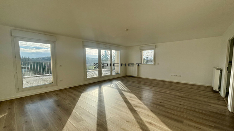 Ma-Cabane - Vente Appartement BREUILLET, 84 m²