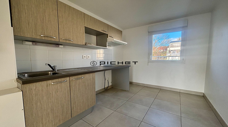 Ma-Cabane - Vente Appartement BREUILLET, 84 m²