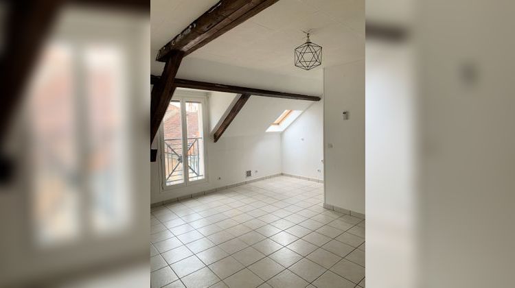 Ma-Cabane - Vente Appartement BRIE-COMTE-ROBERT, 35 m²