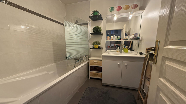 Ma-Cabane - Vente Appartement BRIE-COMTE-ROBERT, 40 m²