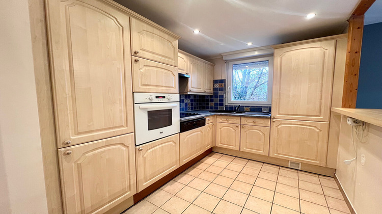 Ma-Cabane - Vente Appartement BRIE-COMTE-ROBERT, 59 m²