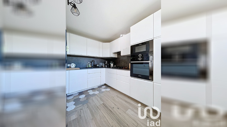 Ma-Cabane - Vente Appartement Brie-Comte-Robert, 96 m²