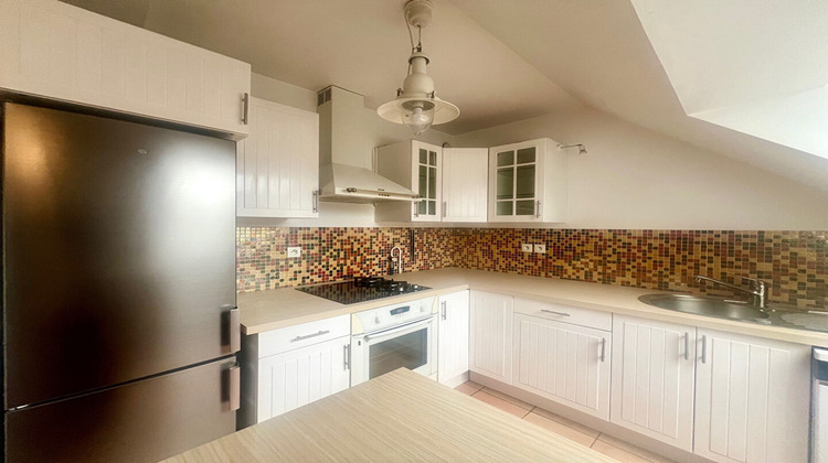 Ma-Cabane - Vente Appartement BRIE-COMTE-ROBERT, 66 m²