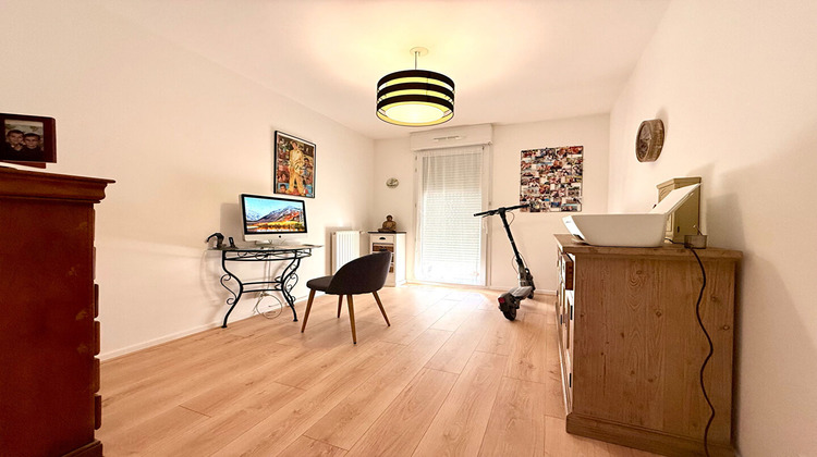Ma-Cabane - Vente Appartement BRIE-COMTE-ROBERT, 63 m²